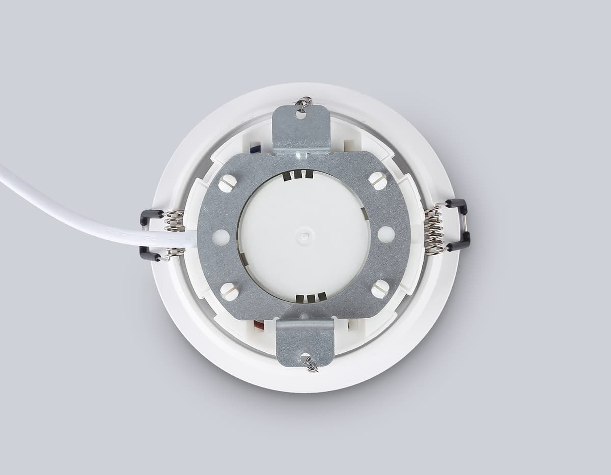 TN51810 WH белый GX53 max 15W D105*36