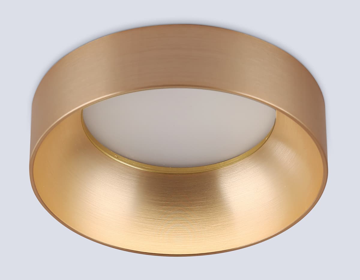 TN51818 GD золото IP20 GX53 D100*63