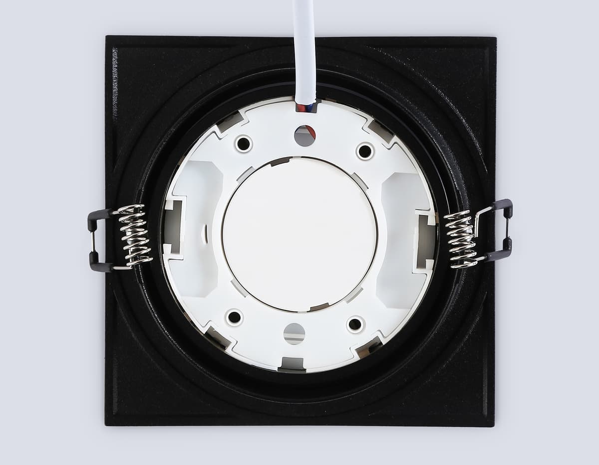 TN52233 BK черный IP20 GX53 110*110*44