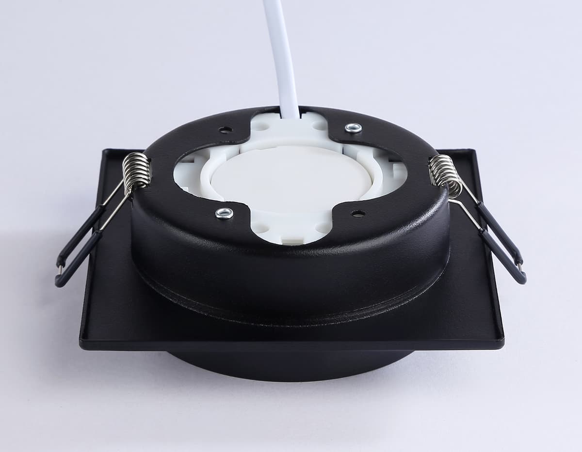 TN5231 BK черный GX53 110*110*35