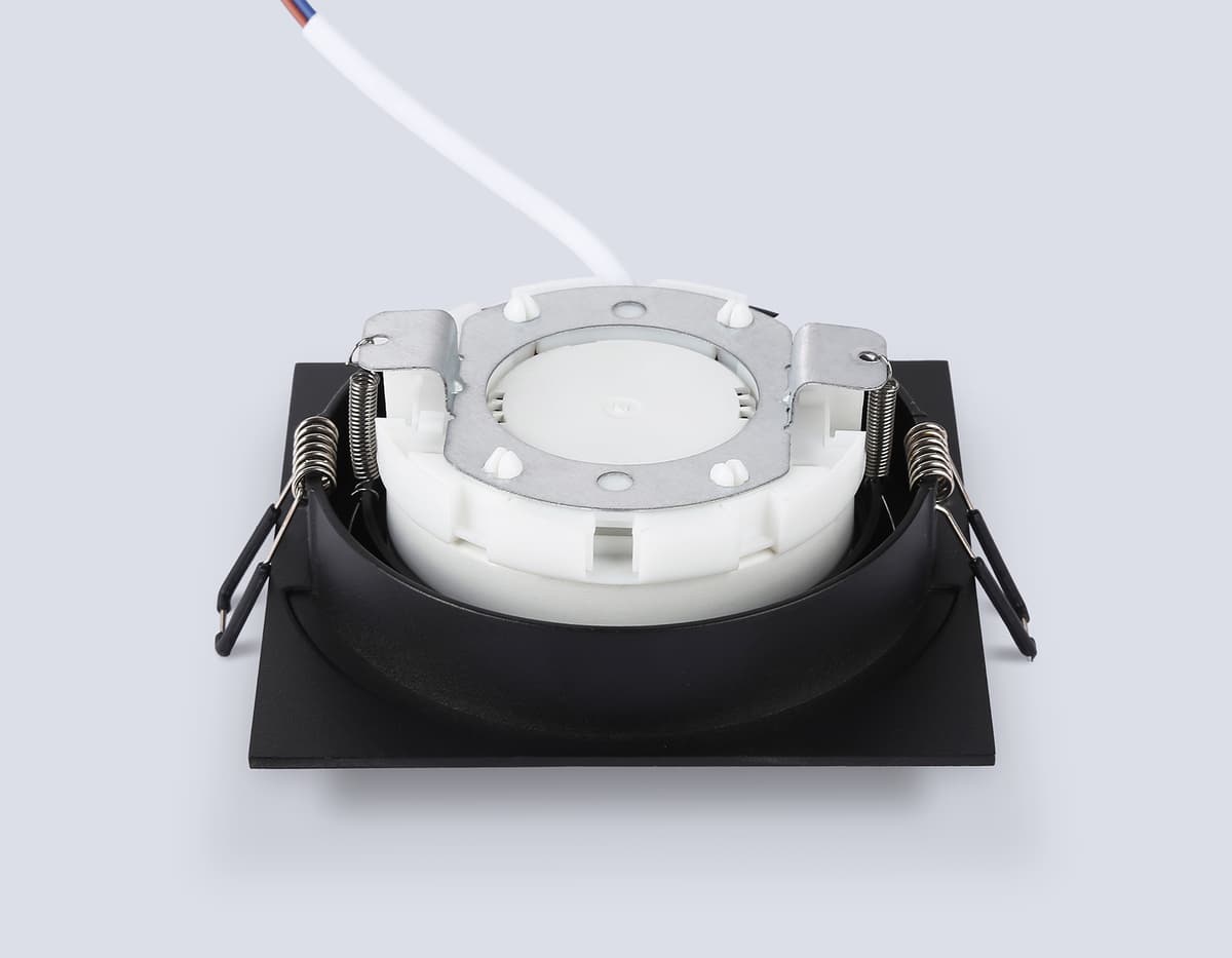 TN6609 BK черный IP44 GX53 max 15W 110*110*23