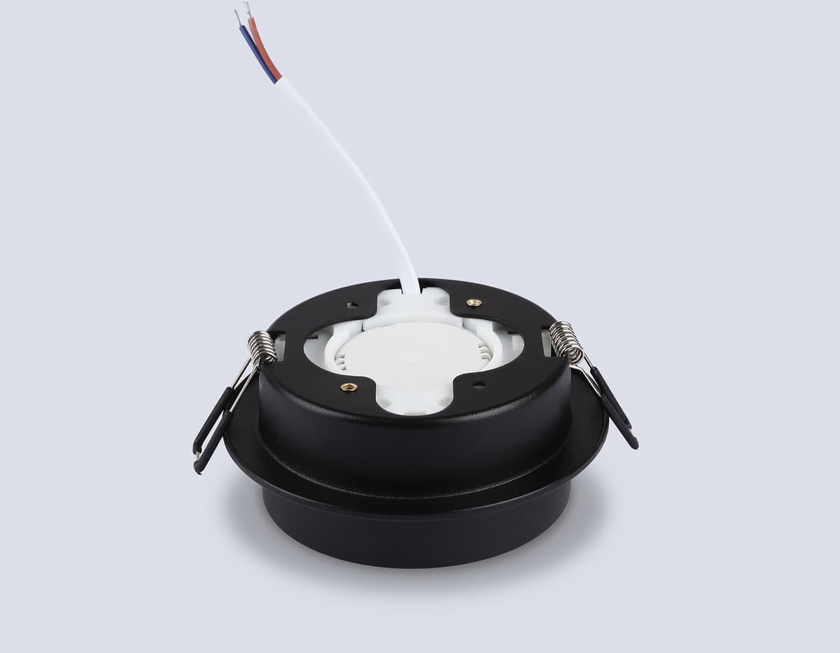 TN6708 BK черный IP44 GX53 max 15W D105*45