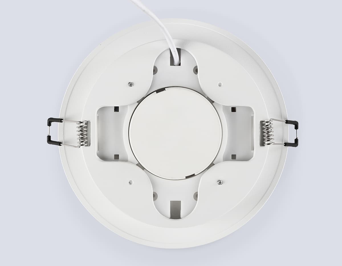 TU5205 WH белый IP20 GX70 D150*52