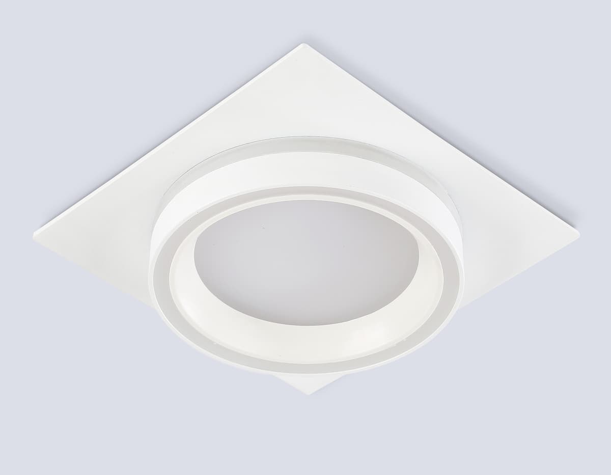 TU5220 WH белый IP20 GX70 D150*150*52