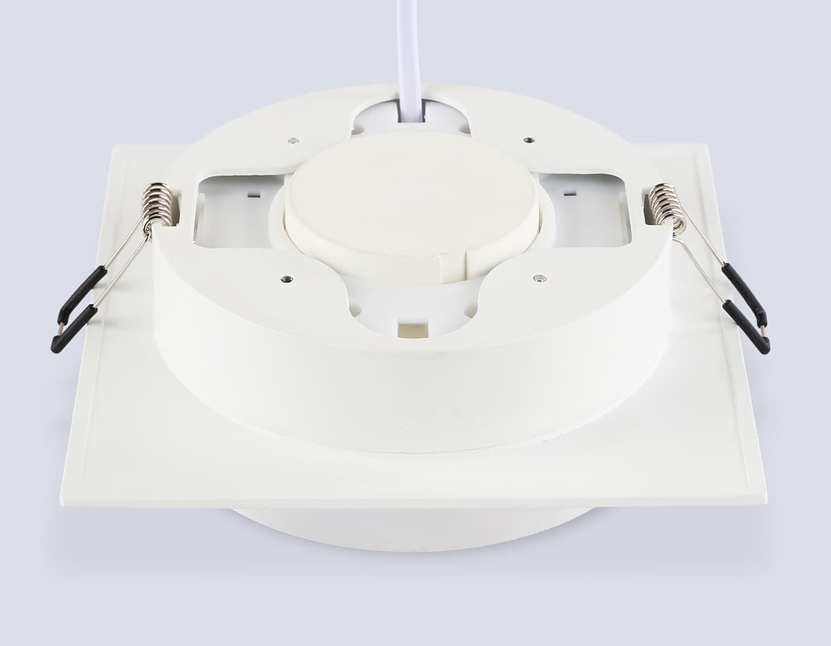 TU5220 WH белый IP20 GX70 D150*150*52