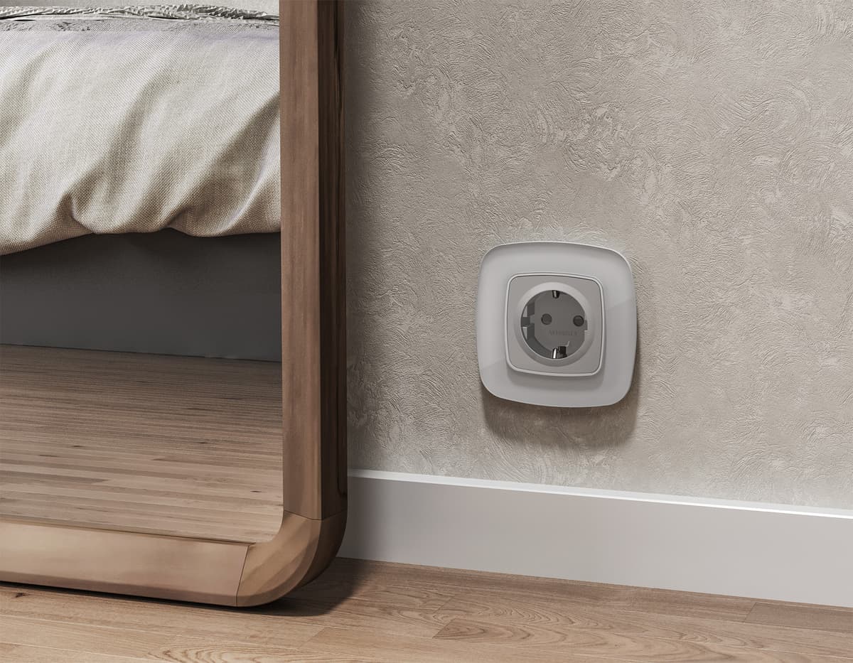 Комплект механизма электрической розетки OMEGA Сталь матовый с/з на винтовых зажимах QUANT (OP5060, VM141)