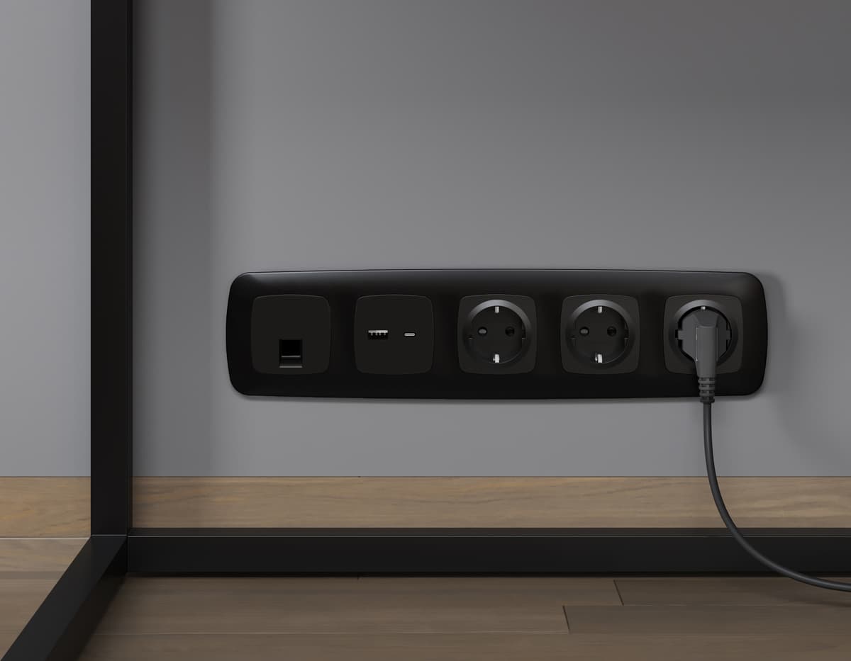 Комплект механизма розетки OMEGA Черный матовый 2USB A+C 20W (быстрая зарядка) QUANT (OP8110, VM177)